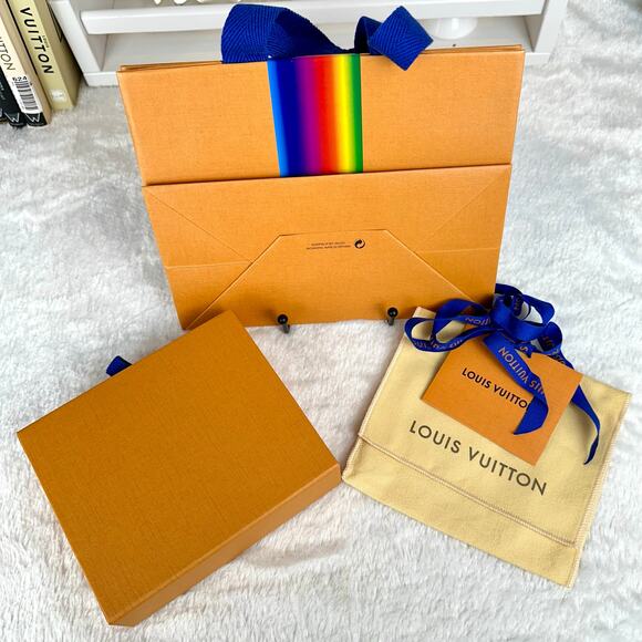 Louis Vuitton Dust Bag, shopping bag, box, gift card ribbon package set - Picture 3 of 7